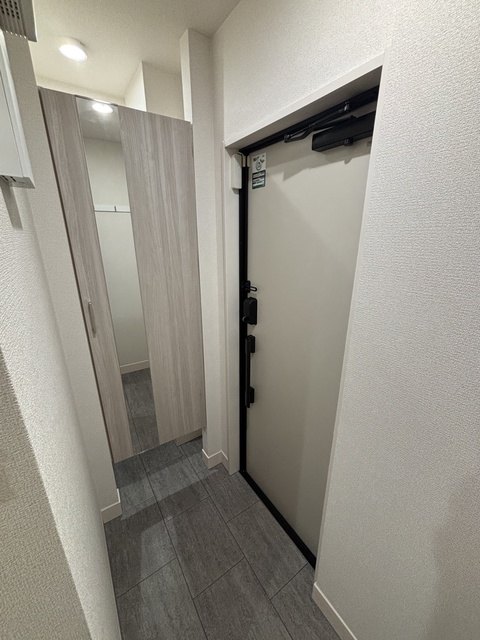 ＪＲ横浜線 橋本駅 徒歩9分 3階建 新築の玄関写真
