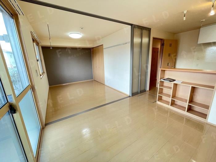 居室・リビング　※別部屋写真。現状優先。