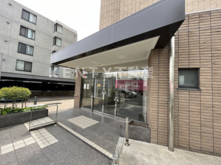 エントランス　毎日通るエントランスはこのようになっています
