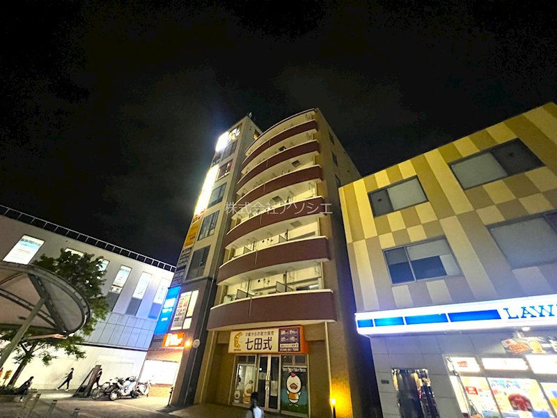 建物外観　フェニックスのご紹介は住まいの窓口　アソシエへお任せ下さい。
