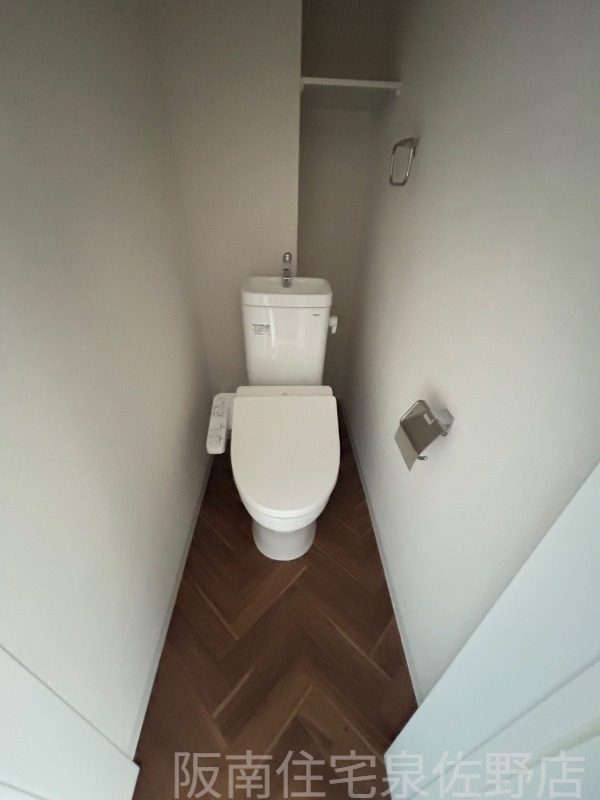 南海本線 羽倉崎駅 徒歩6分 3階建 築3年のトイレ写真