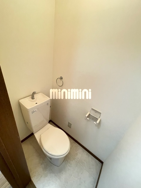 トイレ　お風呂とトイレも別々