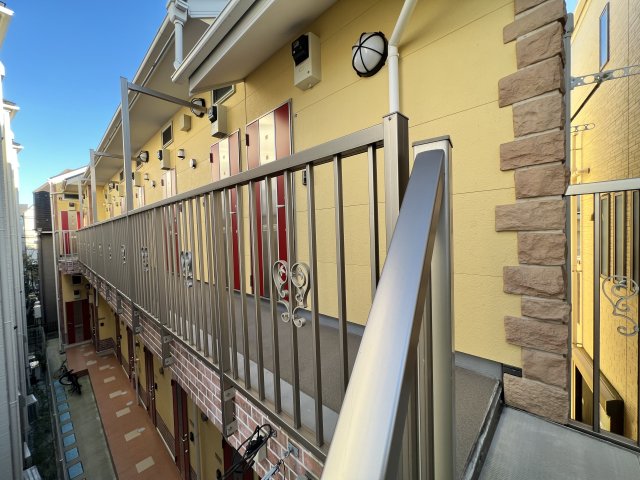 建物外観　おしゃれなデザイナーズアパート