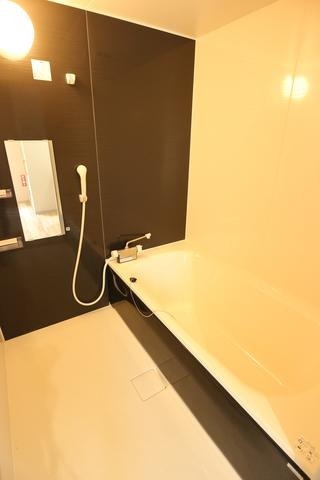 ＪＲ函館本線 銭函駅 徒歩15分 2階建 築3年の風呂写真