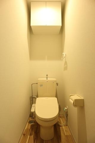 ＪＲ函館本線 銭函駅 徒歩15分 2階建 築3年のトイレ写真