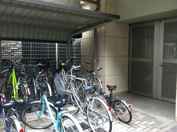 駐車場　駐輪場
