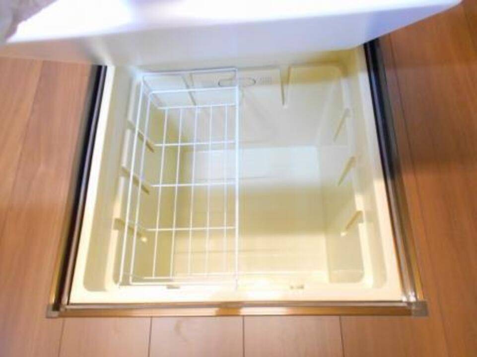 収納　床下収納