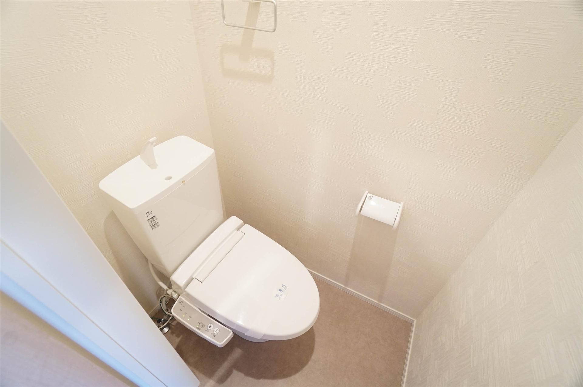 レジデンスパルファンのトイレ写真