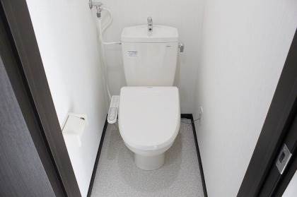 トイレ　シンプルで使いやすいトイレです