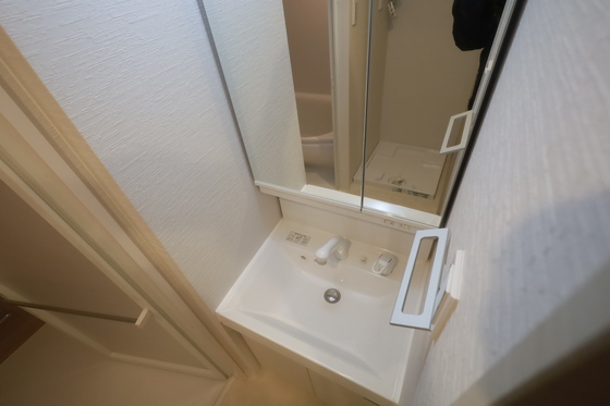 洗面設備　※別部屋の写真です。