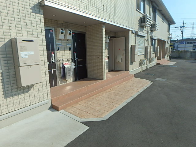 エントランス　建物入口