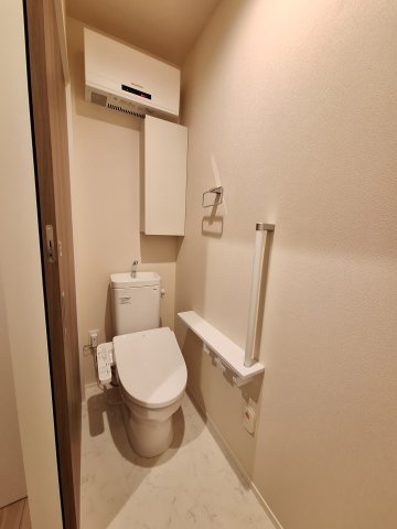 トイレ　ライフリズムセンサー付き