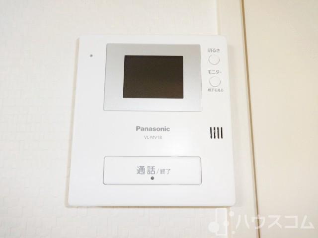 セキュリティ　来客時に安心！モニター付きドアフォン♪