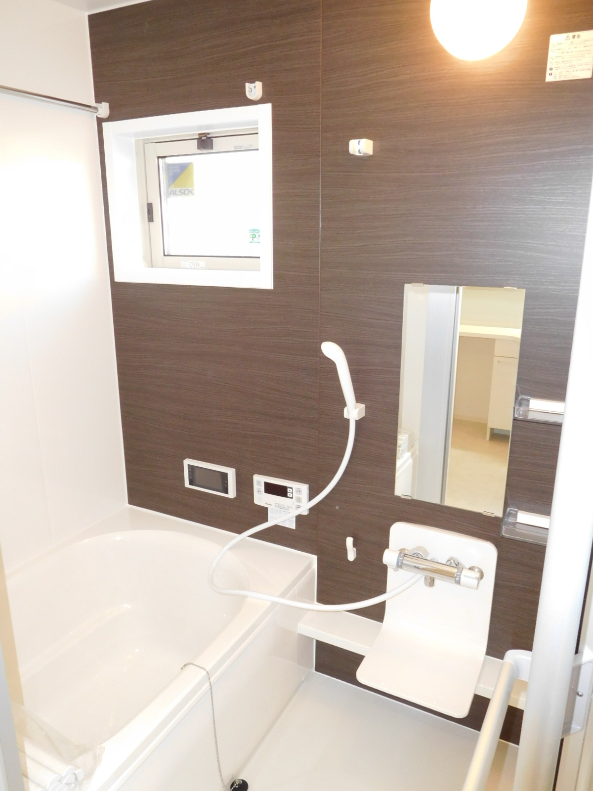 バス・シャワールーム　浴室ＴＶ付き♪