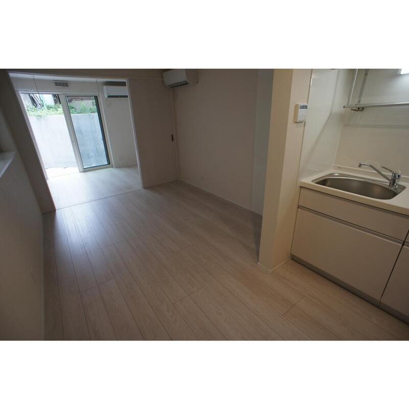 居室・リビング　内観