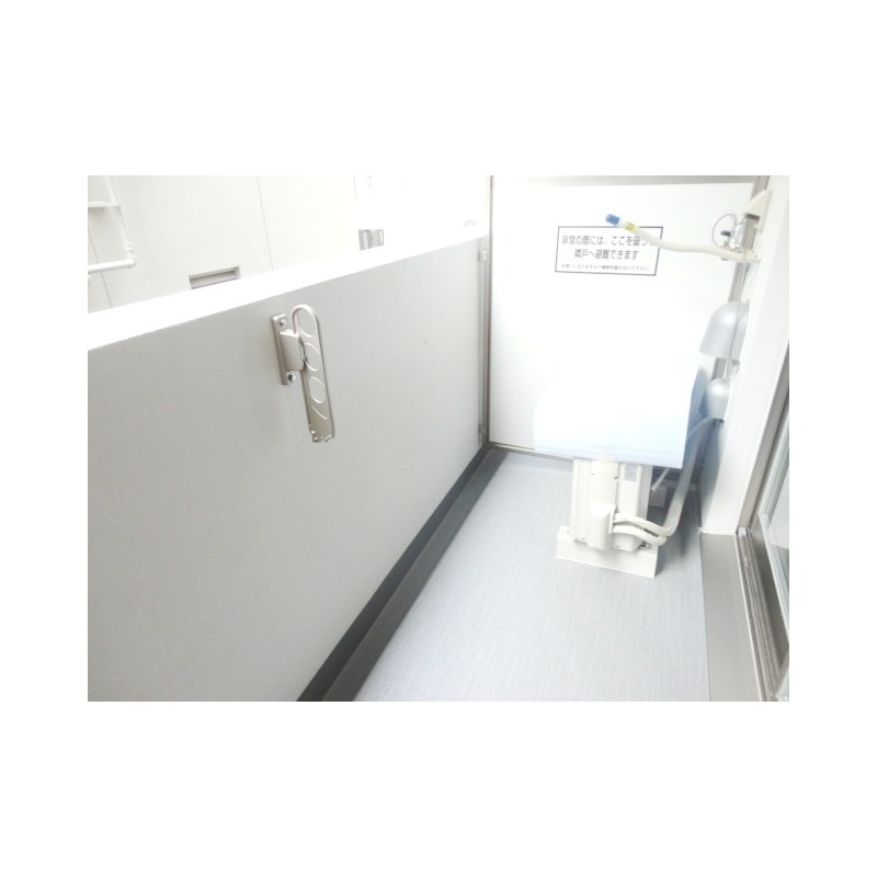 バルコニー　築浅のマンションはいいですよね☆