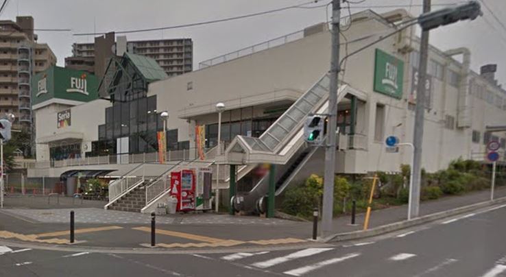 スーパー　セリア 善行店（スーパー）まで288m