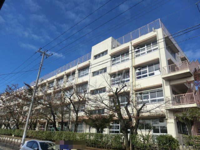 【Maison de chance金町の中学校】