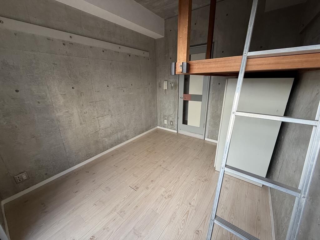 居室・リビング　フローリング