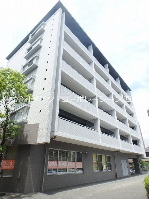 福岡市西区姪浜駅南のマンションの建物外観