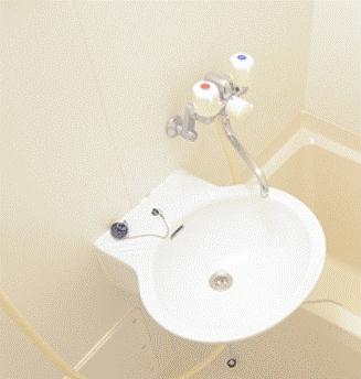 洗面設備　備品や設備仕様は号室等により異なります現地をご確認下さい。