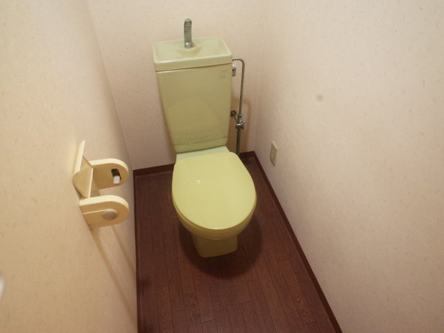 トイレ　ウォシュレット