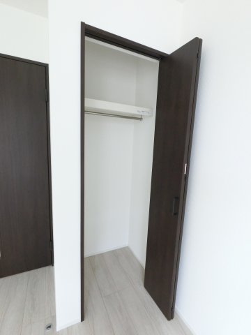 収納　※反転タイプ