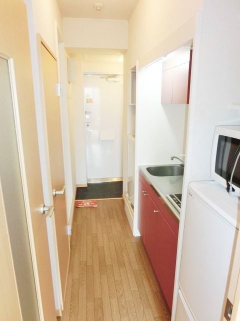 その他部屋・スペース　玄関からはこんな感じ