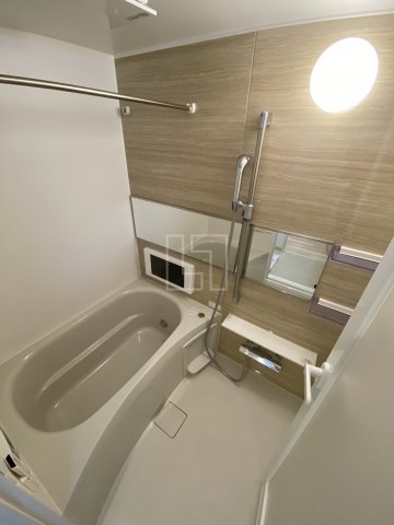 バス・シャワールーム　プレジオ本町　浴室