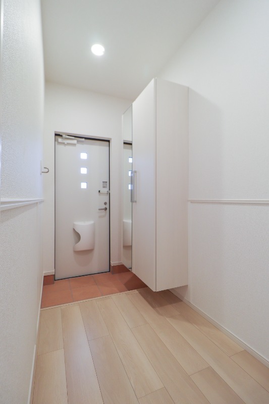 玄関　図面と現状に相違がある場合には現状を優先