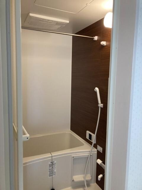 バス・シャワールーム　※別号室の写真となります。