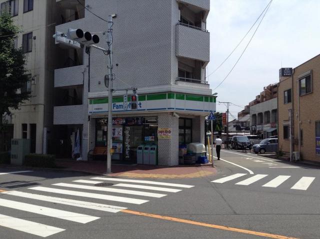 コンビニ　ファミリーマート東青梅駅前店（コンビニ）まで378m