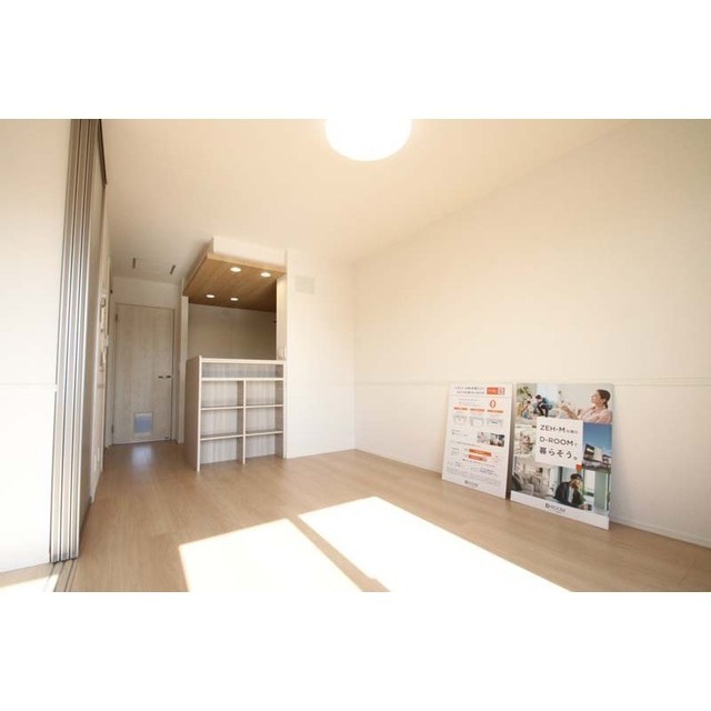 居室・リビング　※２０５にて撮影