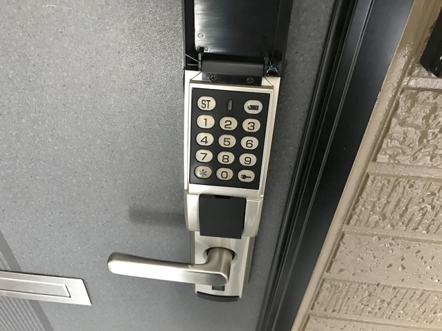 玄関　デジタルキー