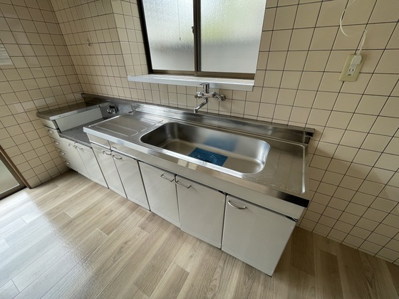 キッチン　※他部屋の写真です。