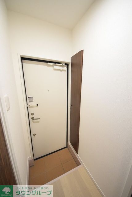 玄関　お問合せはタウンハウジングまで！※現地待合わせ相談可能