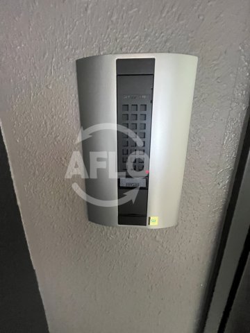 セキュリティ　クレストコート堂島　インターホン