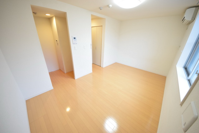 居室・リビング　～家具を配置しやすい間取りですよっ～