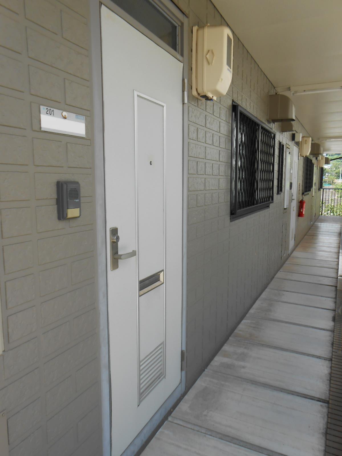 セキュリティ　来客時にはお部屋から応対できるインターホン♪