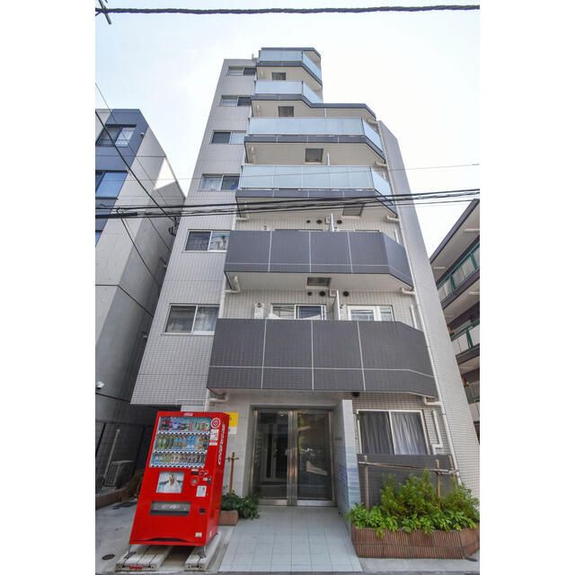 建物外観　落ち着いた雰囲気の外観です