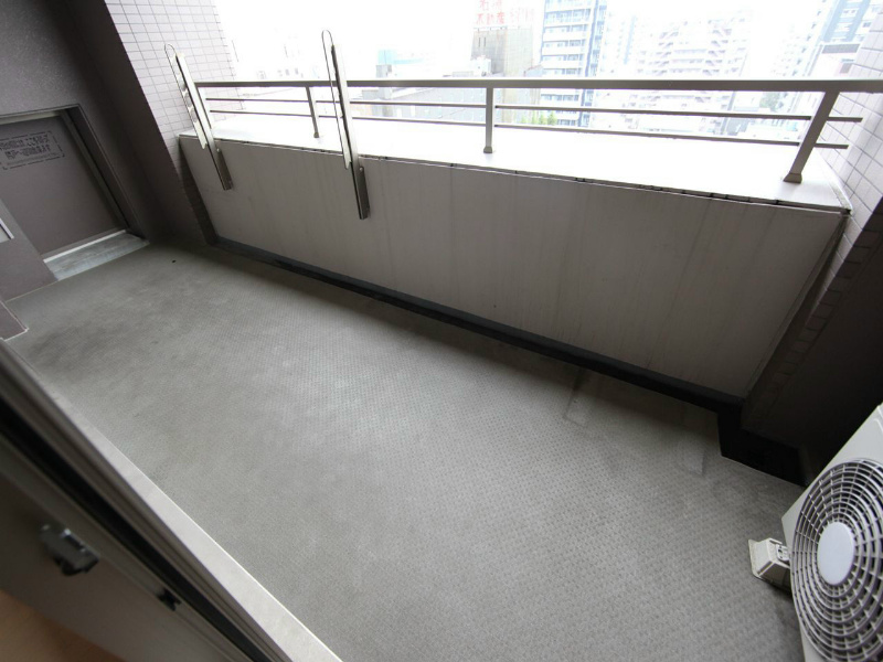 バルコニー　南面バルコニー