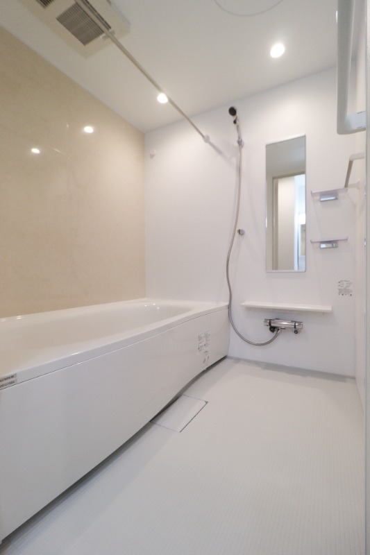 バス・シャワールーム　図面と現状に相違がある場合には現状を優先