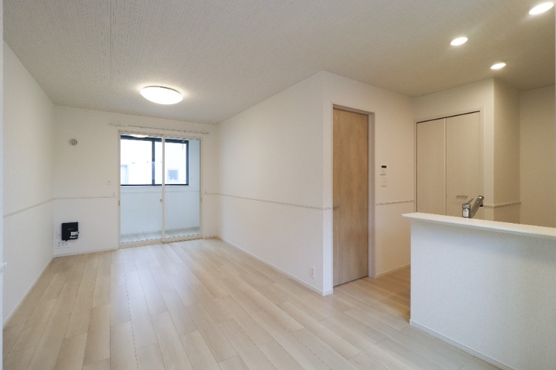 居室・リビング　図面と現状に相違がある場合には現状を優先