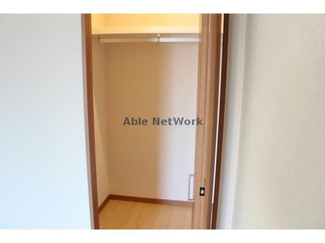 収納　同型　101