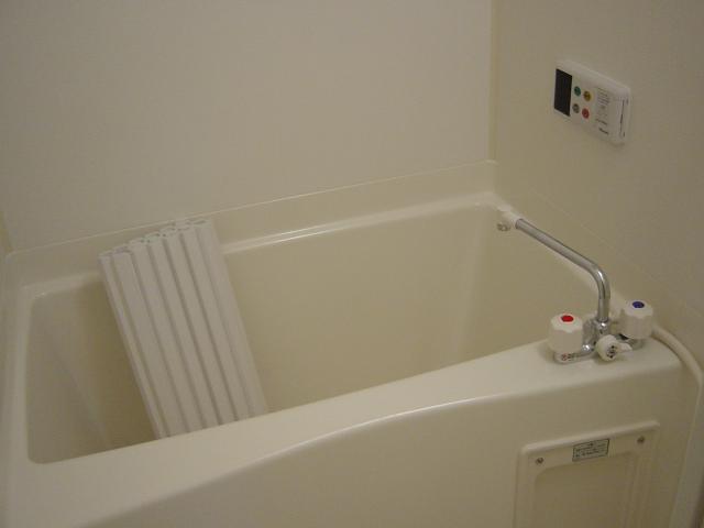 バス・シャワールーム　バス（イメージ）