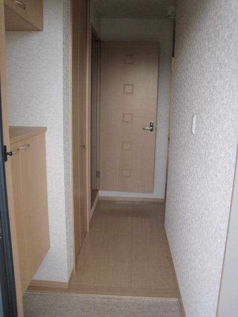 玄関　別部屋参照