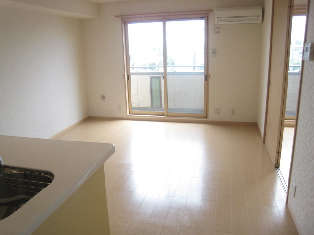 居室・リビング　別部屋参照