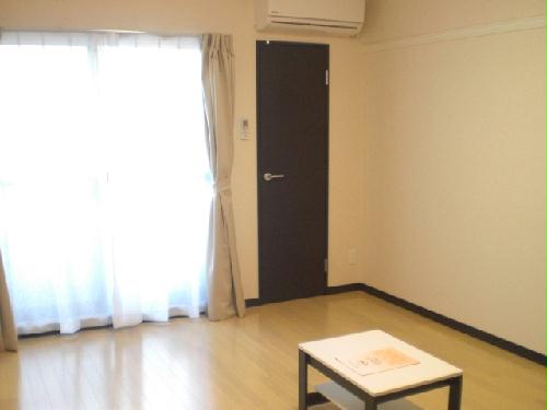 居室・リビング　左右反転プランあり