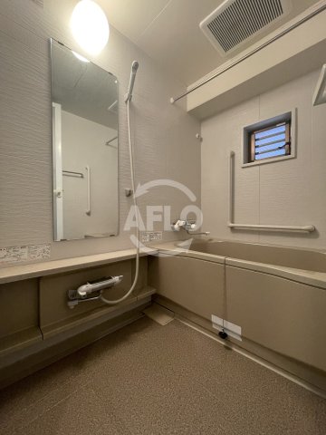 バス・シャワールーム　エル・セレーノ九条　浴室