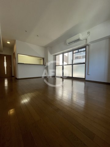 居室・リビング　エル・セレーノ九条　リビング